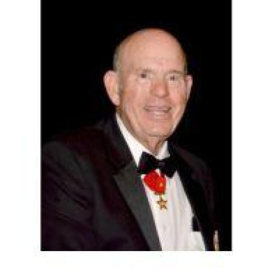 COL (Ret) Richard E. Harrison Memorial Scholarship